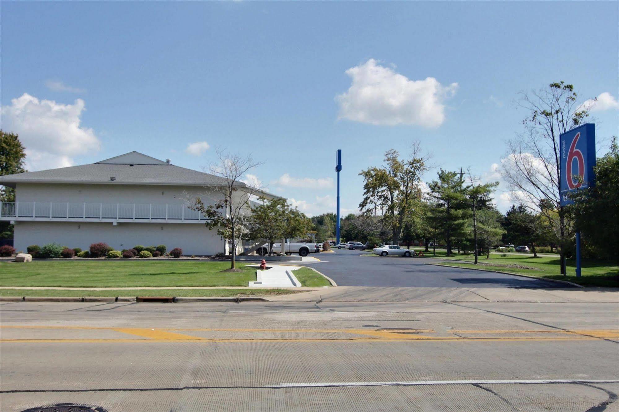 Motel 6-Middleburg Heights, Oh - Cleveland Exterior photo
