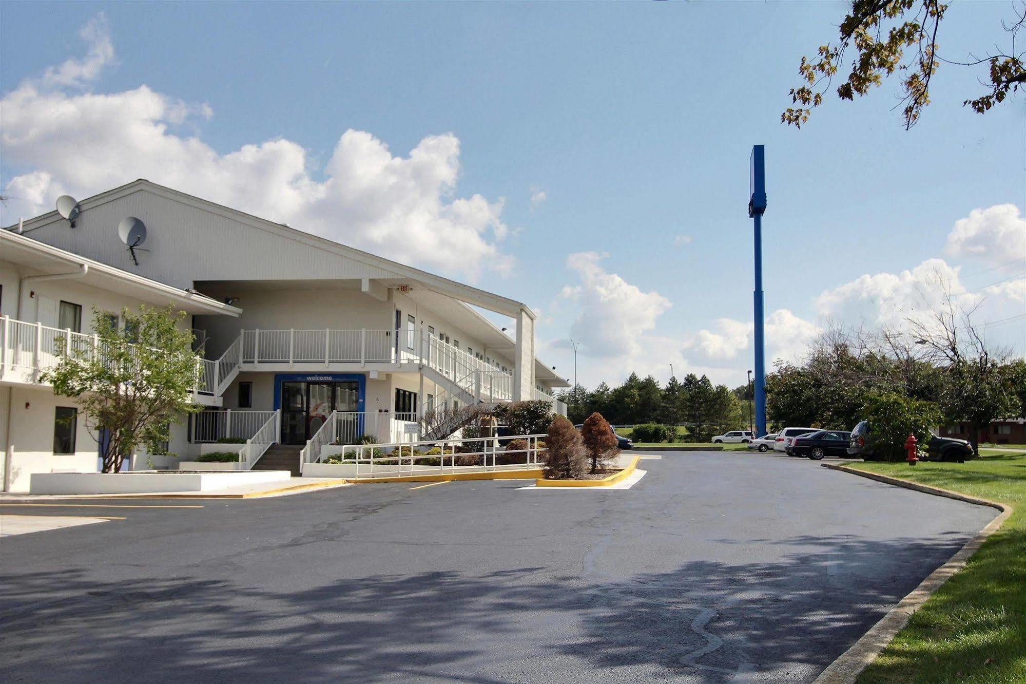 Motel 6-Middleburg Heights, Oh - Cleveland Exterior photo